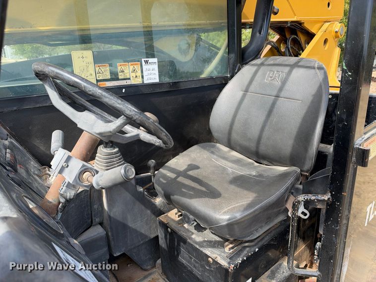 image for item FN3718 2014 Caterpillar TL943C telehandler