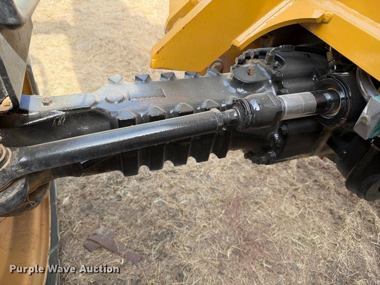 image for item FN3718 2014 Caterpillar TL943C telehandler
