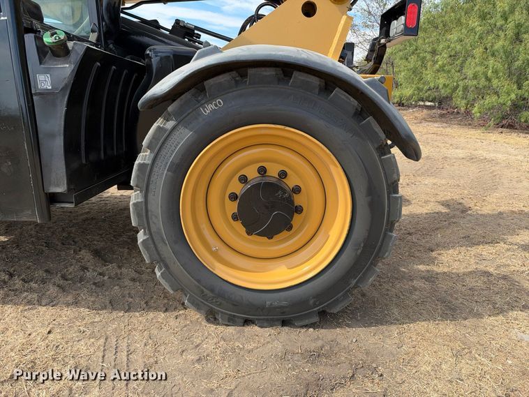 image for item FN3718 2014 Caterpillar TL943C telehandler