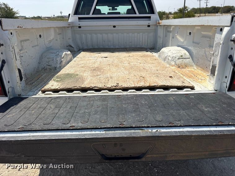 image for item FN3720 2021 GMC Sierra 2500 Crew Cab pickup truck