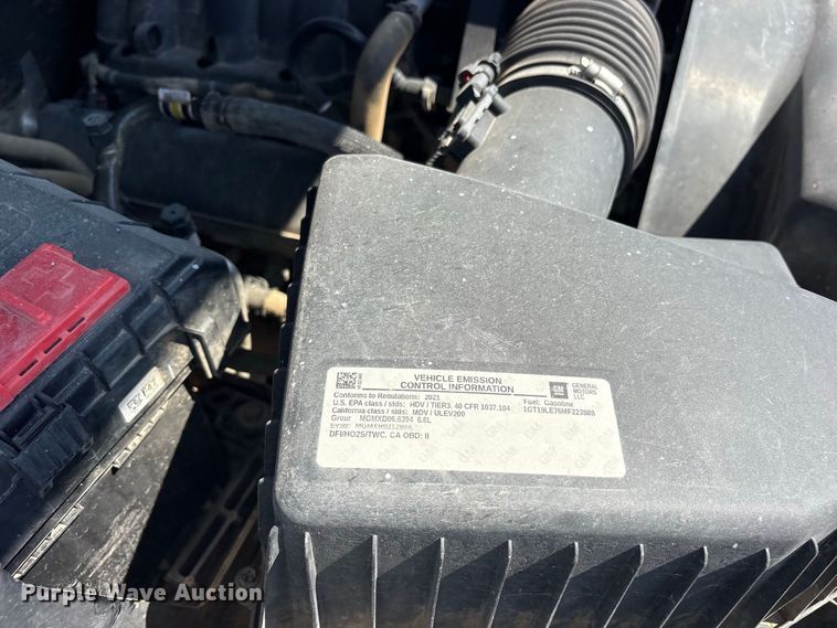 image for item FN3720 2021 GMC Sierra 2500 Crew Cab pickup truck