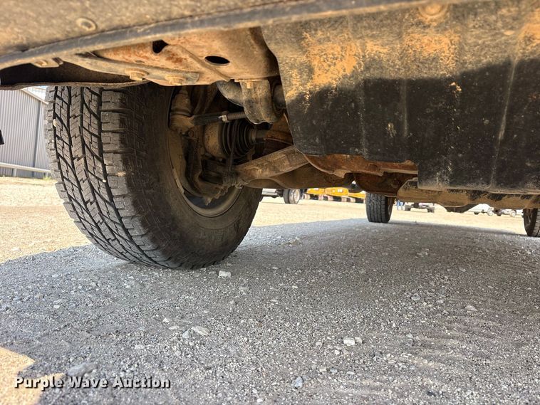 image for item FN3720 2021 GMC Sierra 2500 Crew Cab pickup truck