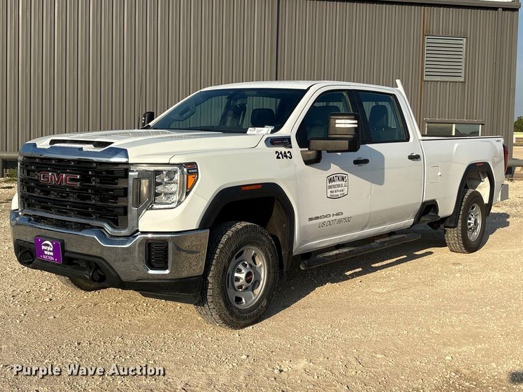 2021 GMC Sierra 2500 Crew Cab pickup truck