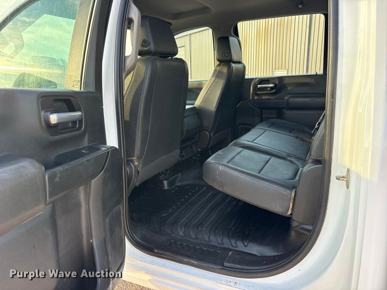 image for item FN3721 2021 GMC Sierra 2500 Crew Cab pickup truck