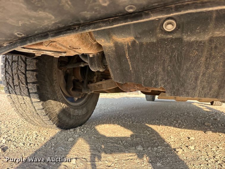 image for item FN3721 2021 GMC Sierra 2500 Crew Cab pickup truck