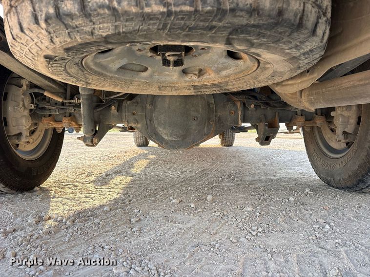 image for item FN3721 2021 GMC Sierra 2500 Crew Cab pickup truck