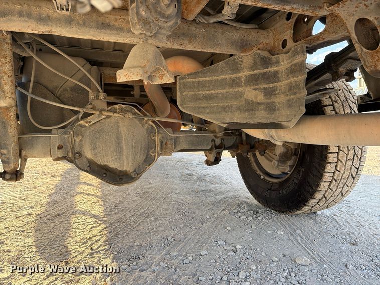 image for item FN3723 2017 Chevrolet Silverado 2500HD 4X4 Ext. Cab pickup truck