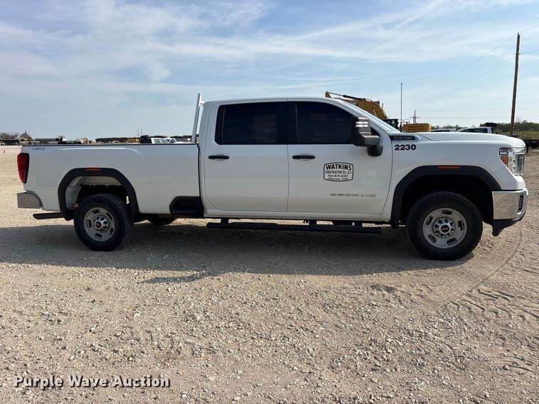 image for item FN3726 2022 GMC Sierra 2500 Crew Cab pickup truck