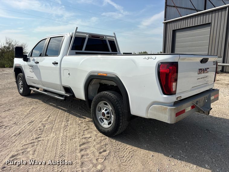 image for item FN3726 2022 GMC Sierra 2500 Crew Cab pickup truck