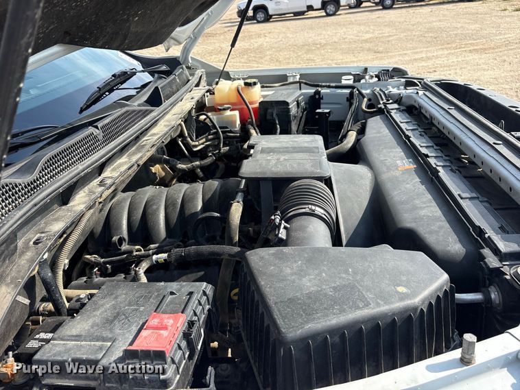 image for item FN3726 2022 GMC Sierra 2500 Crew Cab pickup truck