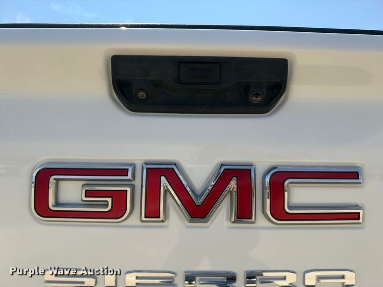 image for item FN3727 2021 GMC Sierra 2500 Crew Cab pickup truck