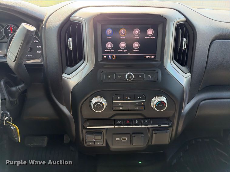 image for item FN3727 2021 GMC Sierra 2500 Crew Cab pickup truck