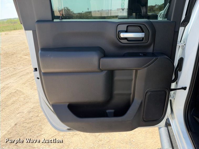 image for item FN3727 2021 GMC Sierra 2500 Crew Cab pickup truck