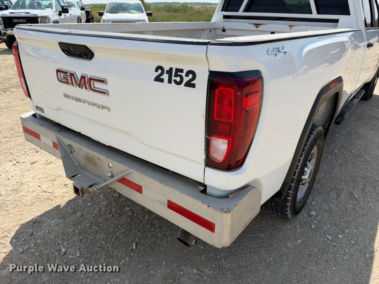 image for item FN3728 2021 GMC Sierra 2500 Crew Cab pickup truck