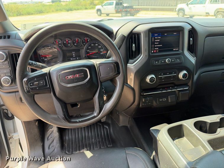 image for item FN3728 2021 GMC Sierra 2500 Crew Cab pickup truck
