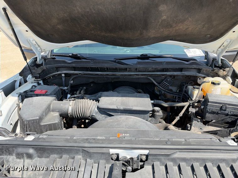 image for item FN3728 2021 GMC Sierra 2500 Crew Cab pickup truck