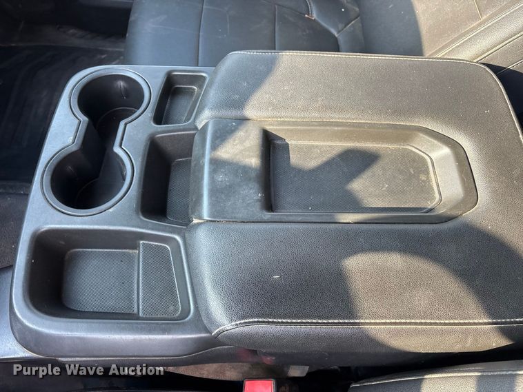 image for item FN3729 2021 GMC Sierra 2500 Crew Cab pickup truck