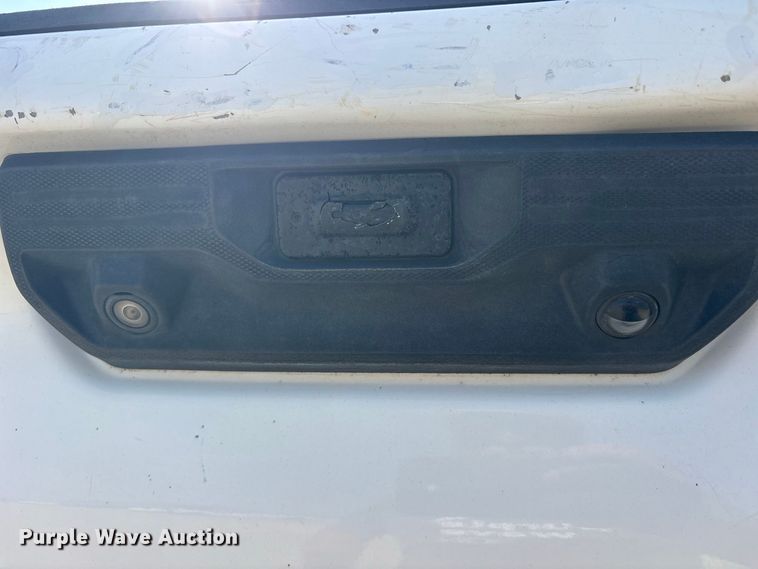 image for item FN3730 2021 GMC Sierra 2500 Crew Cab pickup truck