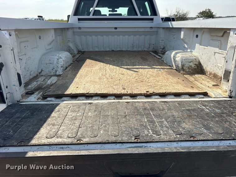 image for item FN3730 2021 GMC Sierra 2500 Crew Cab pickup truck