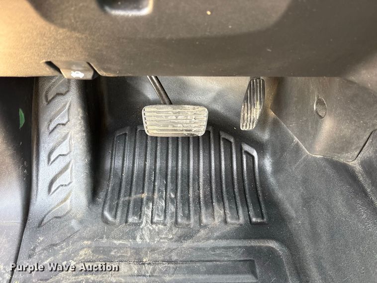 image for item FN3730 2021 GMC Sierra 2500 Crew Cab pickup truck