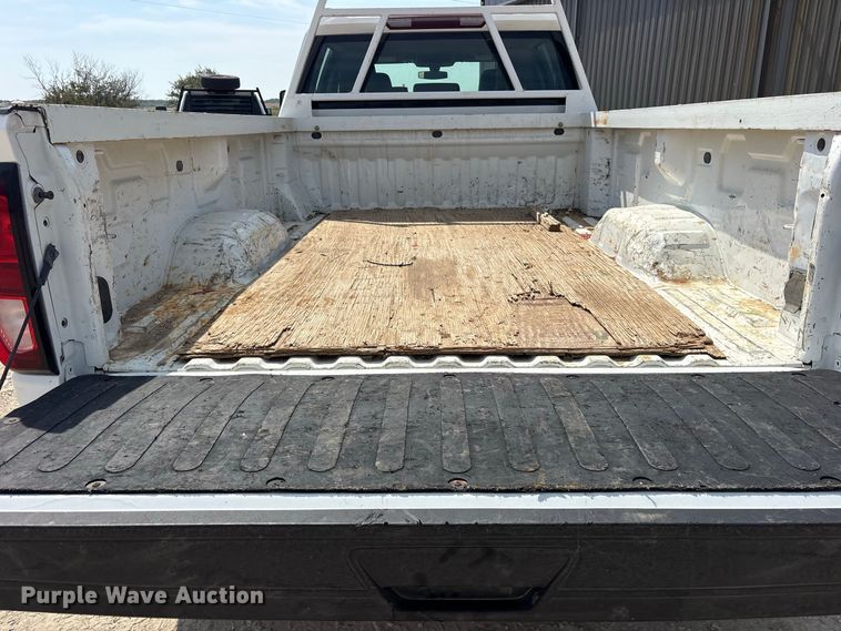 image for item FN3731 2021 GMC Sierra 2500 Crew Cab pickup truck