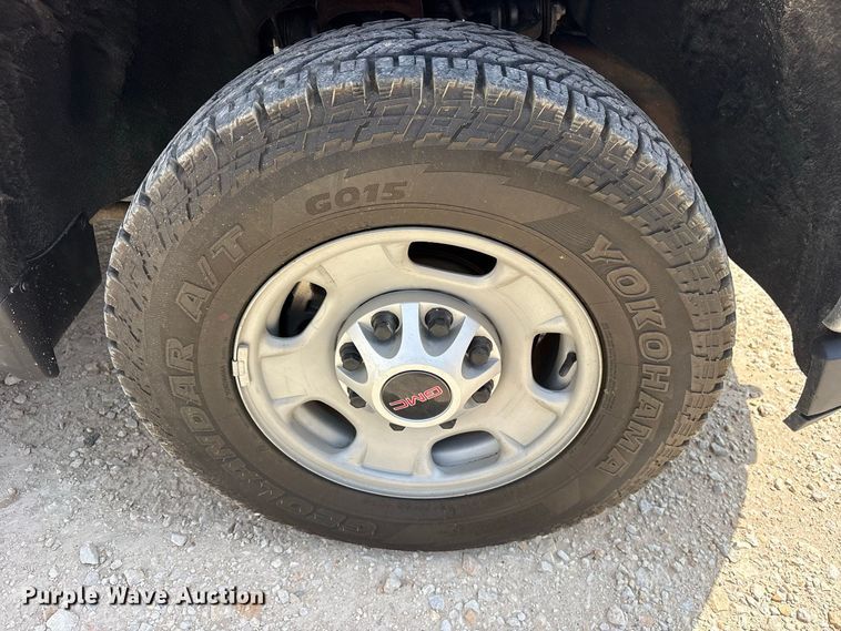 image for item FN3731 2021 GMC Sierra 2500 Crew Cab pickup truck