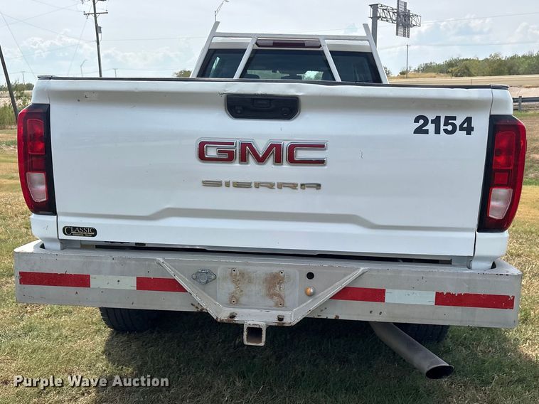 image for item FN3732 2021 GMC Sierra 2500 Crew Cab pickup truck