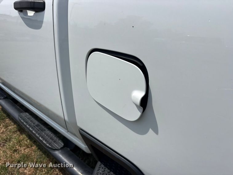 image for item FN3732 2021 GMC Sierra 2500 Crew Cab pickup truck