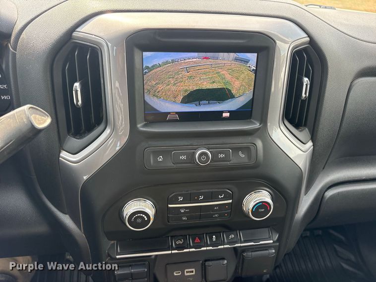 image for item FN3732 2021 GMC Sierra 2500 Crew Cab pickup truck