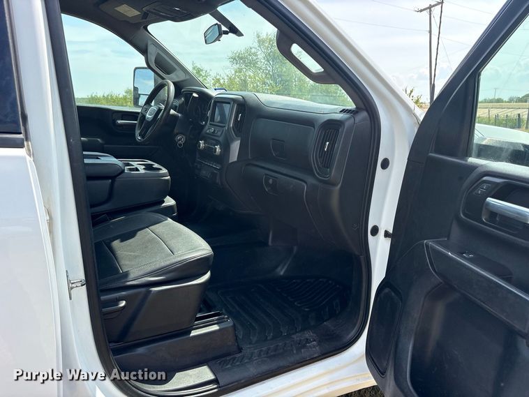 image for item FN3732 2021 GMC Sierra 2500 Crew Cab pickup truck