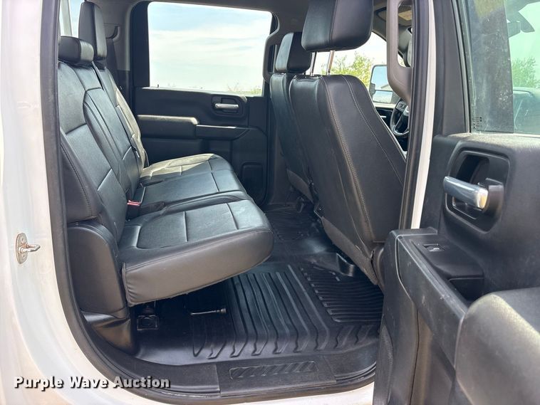 image for item FN3732 2021 GMC Sierra 2500 Crew Cab pickup truck