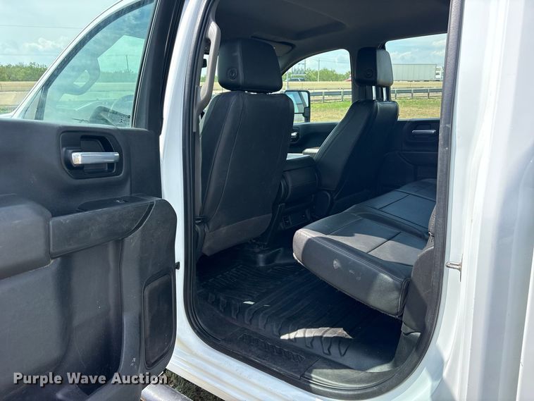 image for item FN3732 2021 GMC Sierra 2500 Crew Cab pickup truck