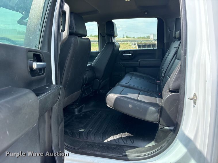 image for item FN3732 2021 GMC Sierra 2500 Crew Cab pickup truck