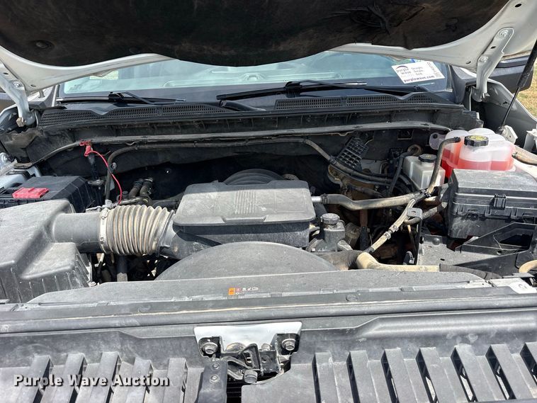 image for item FN3732 2021 GMC Sierra 2500 Crew Cab pickup truck