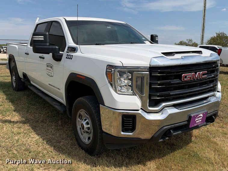 image for item FN3733 2022 GMC Sierra 2500 Crew Cab pickup truck