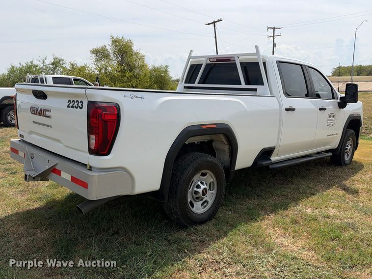 image for item FN3733 2022 GMC Sierra 2500 Crew Cab pickup truck