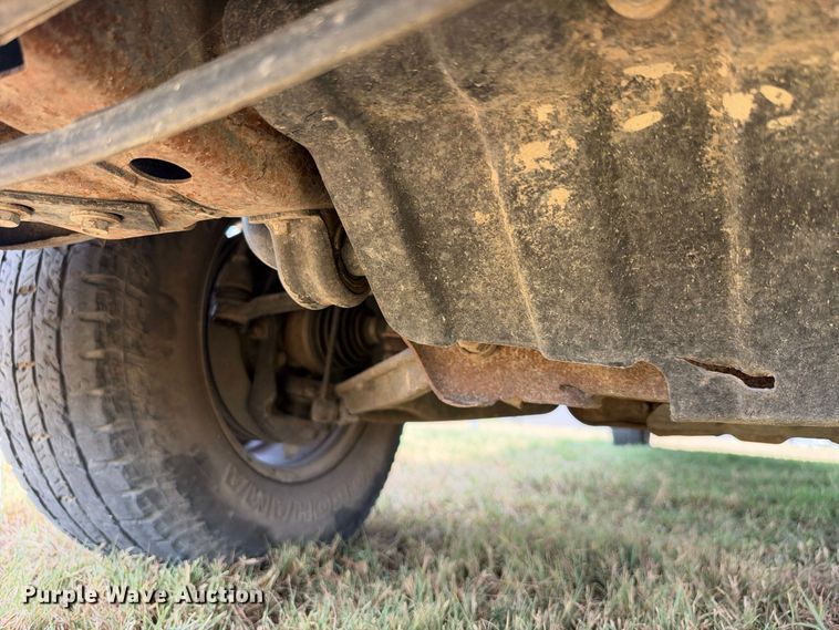 image for item FN3733 2022 GMC Sierra 2500 Crew Cab pickup truck