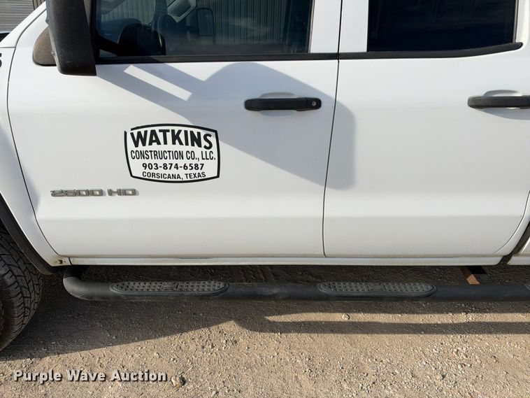 image for item FN3734 2015 GMC Sierra 2500 4X4 Ext. Cab pickup truck