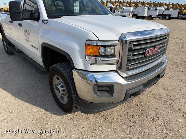 image for item FN3734 2015 GMC Sierra 2500 4X4 Ext. Cab pickup truck