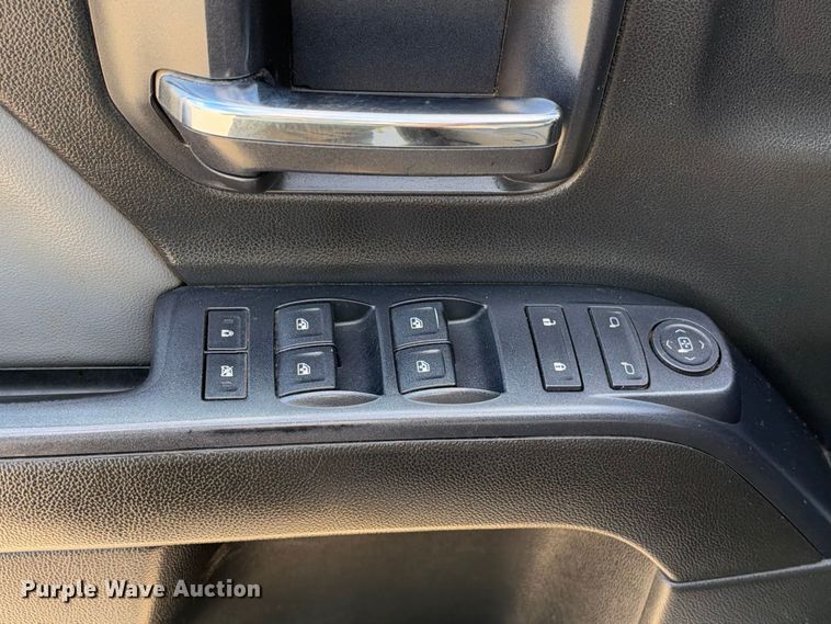 image for item FN3734 2015 GMC Sierra 2500 4X4 Ext. Cab pickup truck