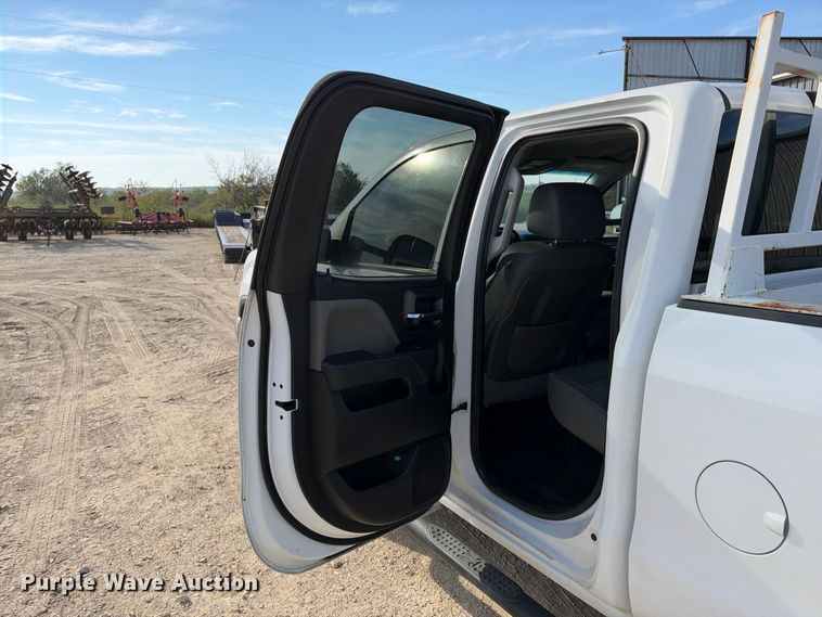 image for item FN3734 2015 GMC Sierra 2500 4X4 Ext. Cab pickup truck