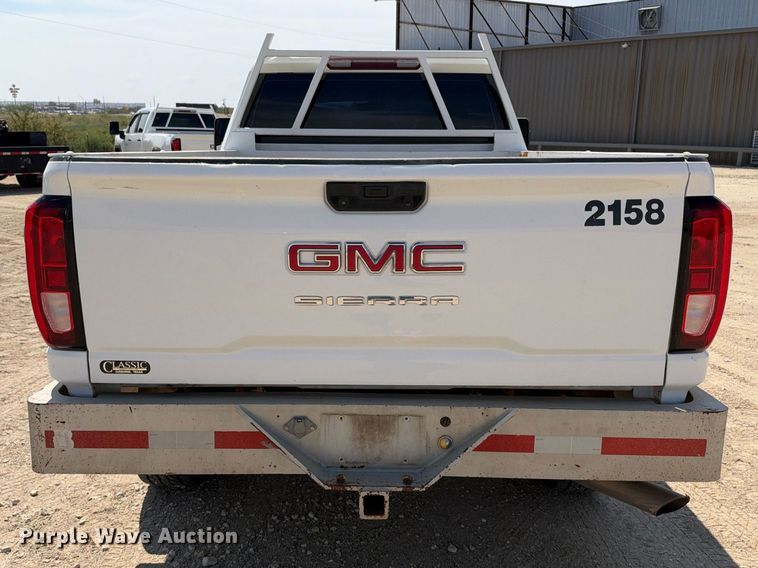 image for item FN3736 2021 GMC Sierra 2500 Crew Cab pickup truck
