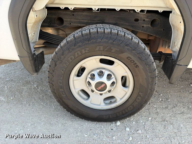image for item FN3736 2021 GMC Sierra 2500 Crew Cab pickup truck