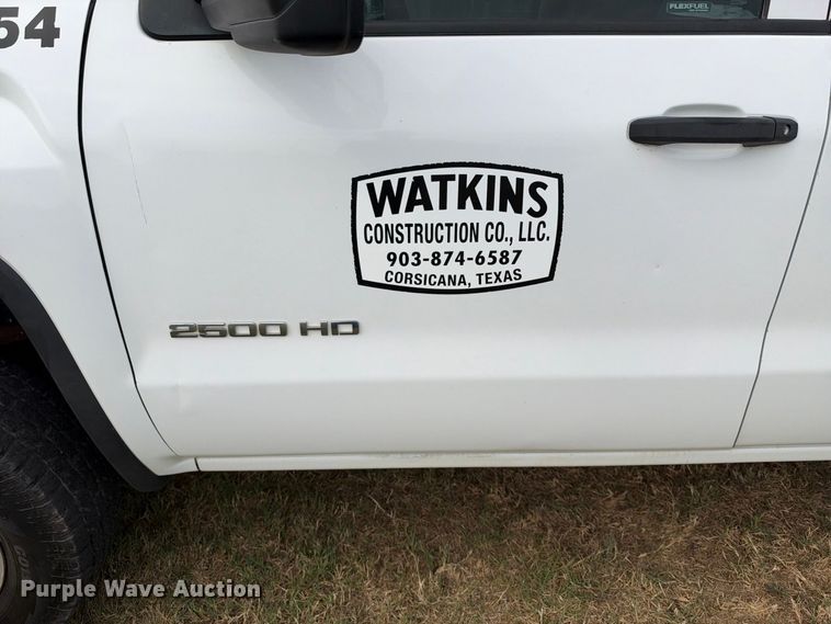image for item FN3737 2018 GMC Sierra Crew Cab pickup truck