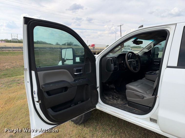 image for item FN3737 2018 GMC Sierra Crew Cab pickup truck