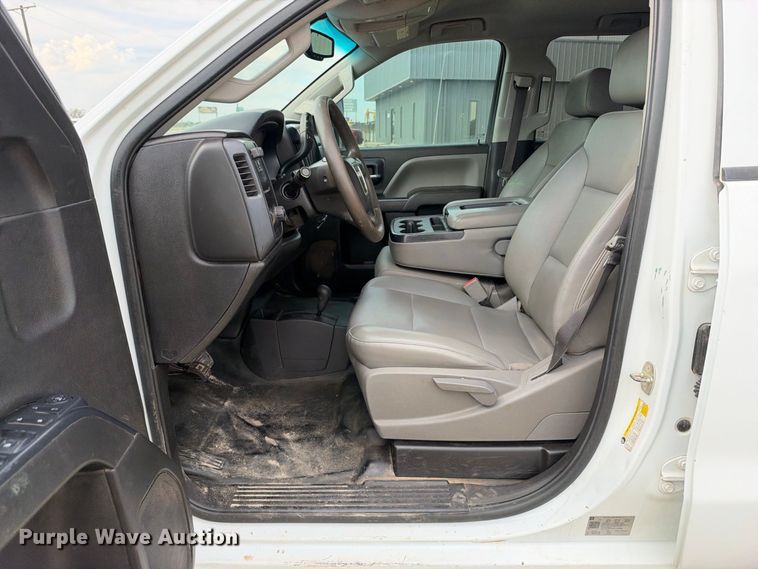 image for item FN3737 2018 GMC Sierra Crew Cab pickup truck