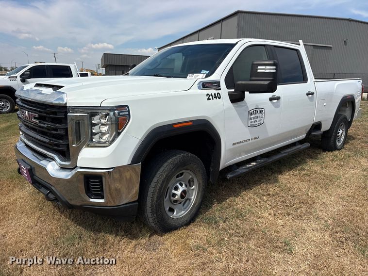 2021 GMC Sierra 2500 Crew Cab pickup truck