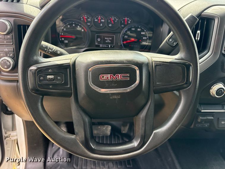 image for item FN3738 2021 GMC Sierra 2500 Crew Cab pickup truck