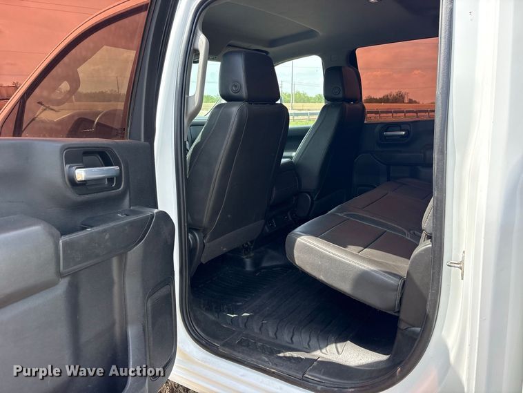 image for item FN3738 2021 GMC Sierra 2500 Crew Cab pickup truck