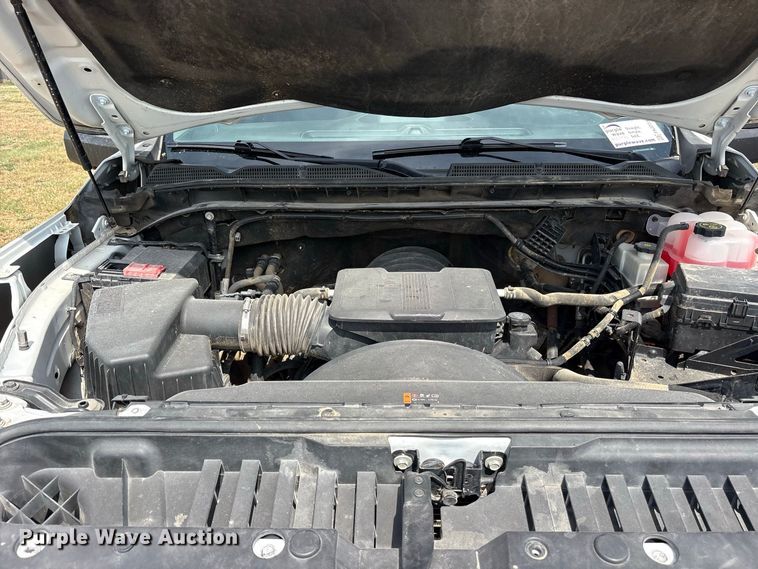 image for item FN3738 2021 GMC Sierra 2500 Crew Cab pickup truck